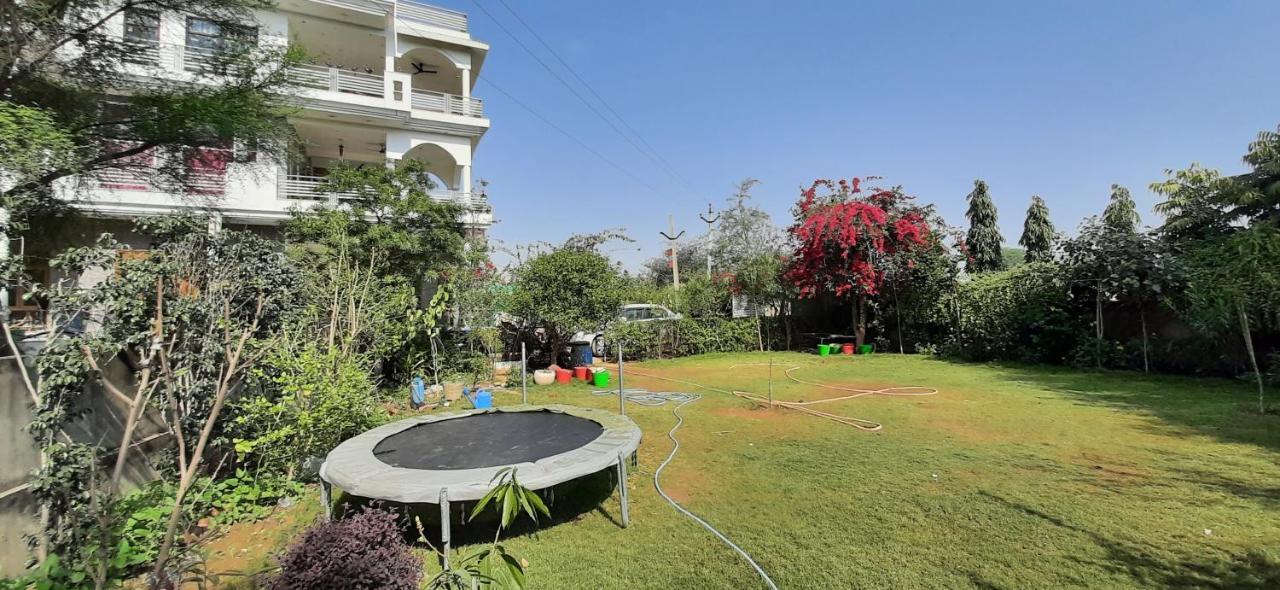 Ibishouse Farm Stay Bharatpur Εξωτερικό φωτογραφία