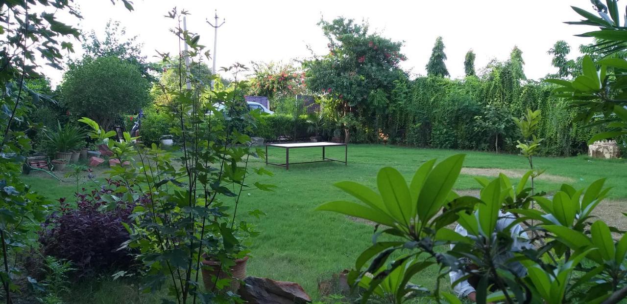 Ibishouse Farm Stay Bharatpur Εξωτερικό φωτογραφία